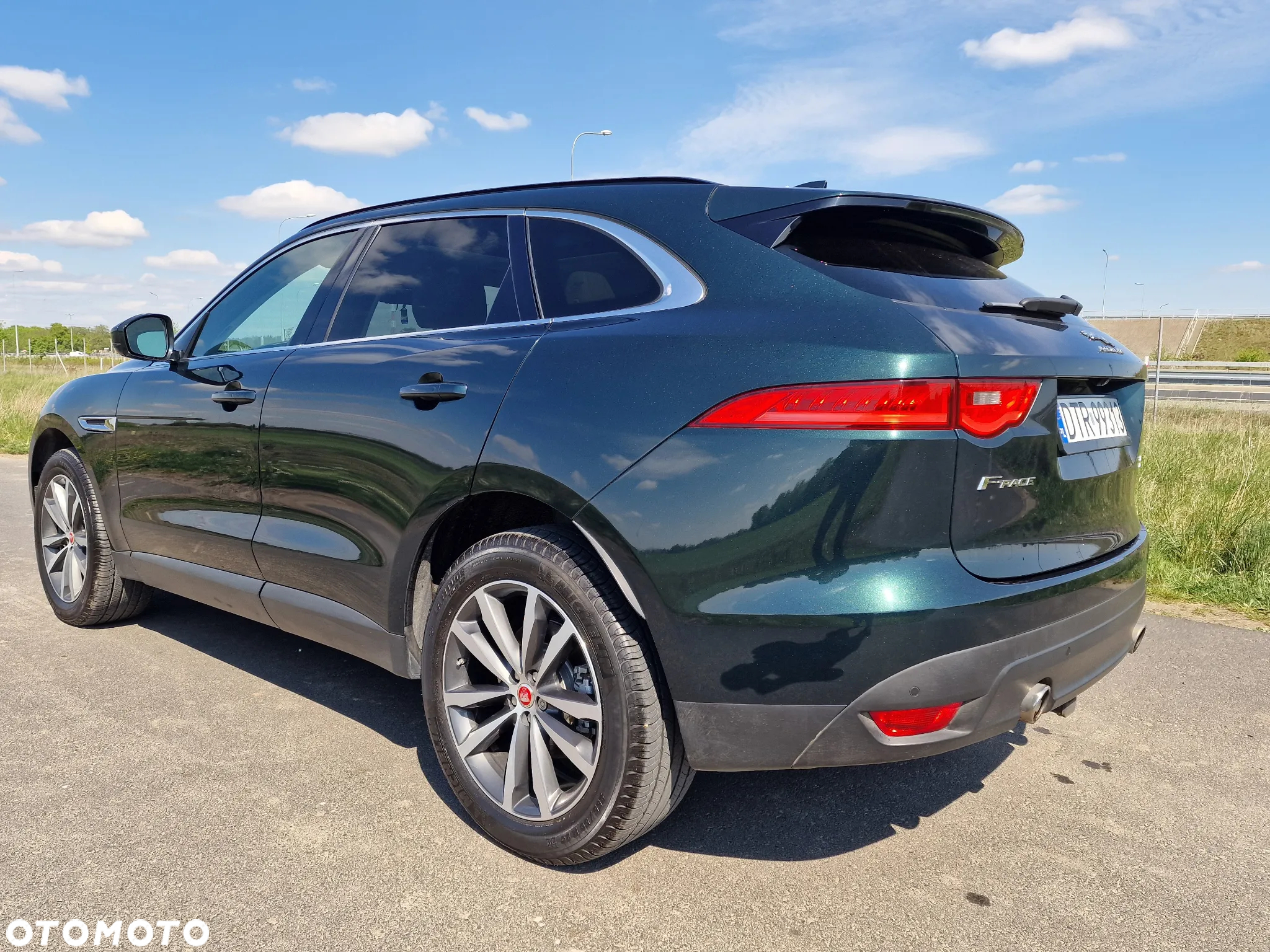 Jaguar F-Pace 35t AWD Prestige - 17