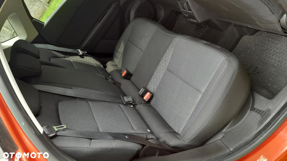 Mitsubishi ASX - 15