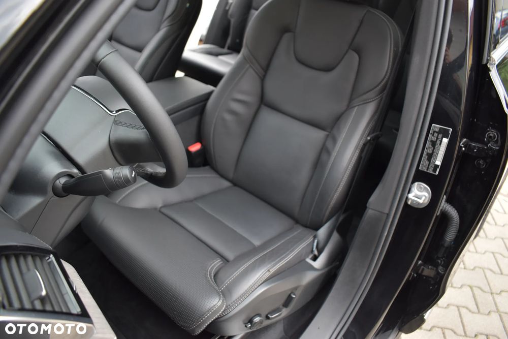 Volvo XC 90 T6 AWD Geartronic Inscription - 21