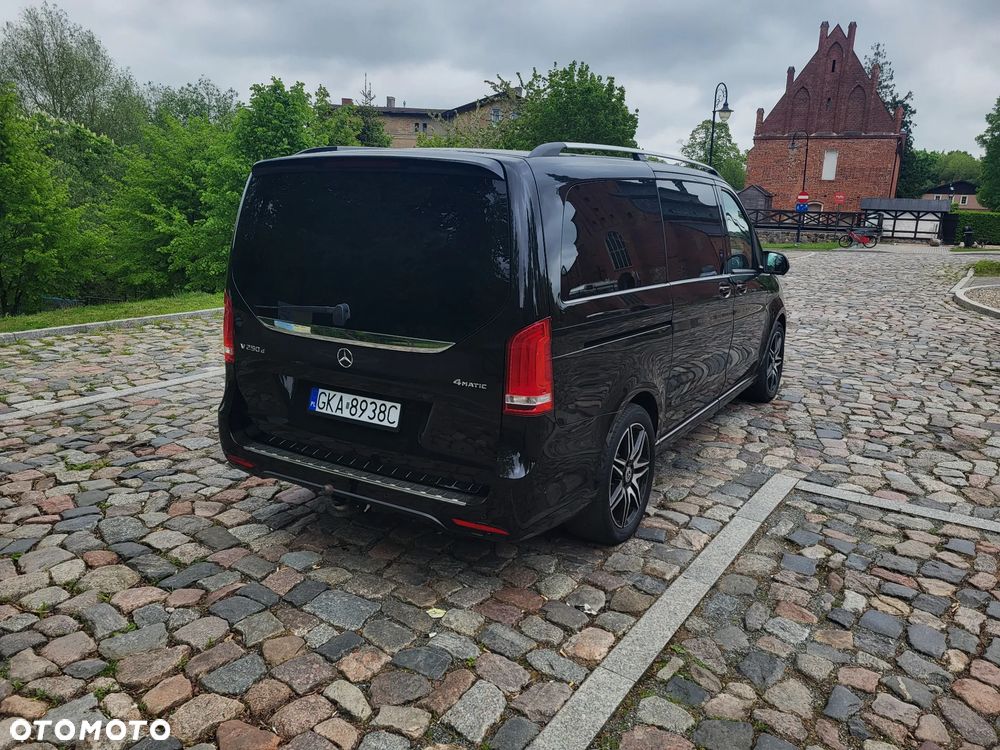Mercedes-Benz Klasa V 250 d 4-Matic 7G-Tronic - 12