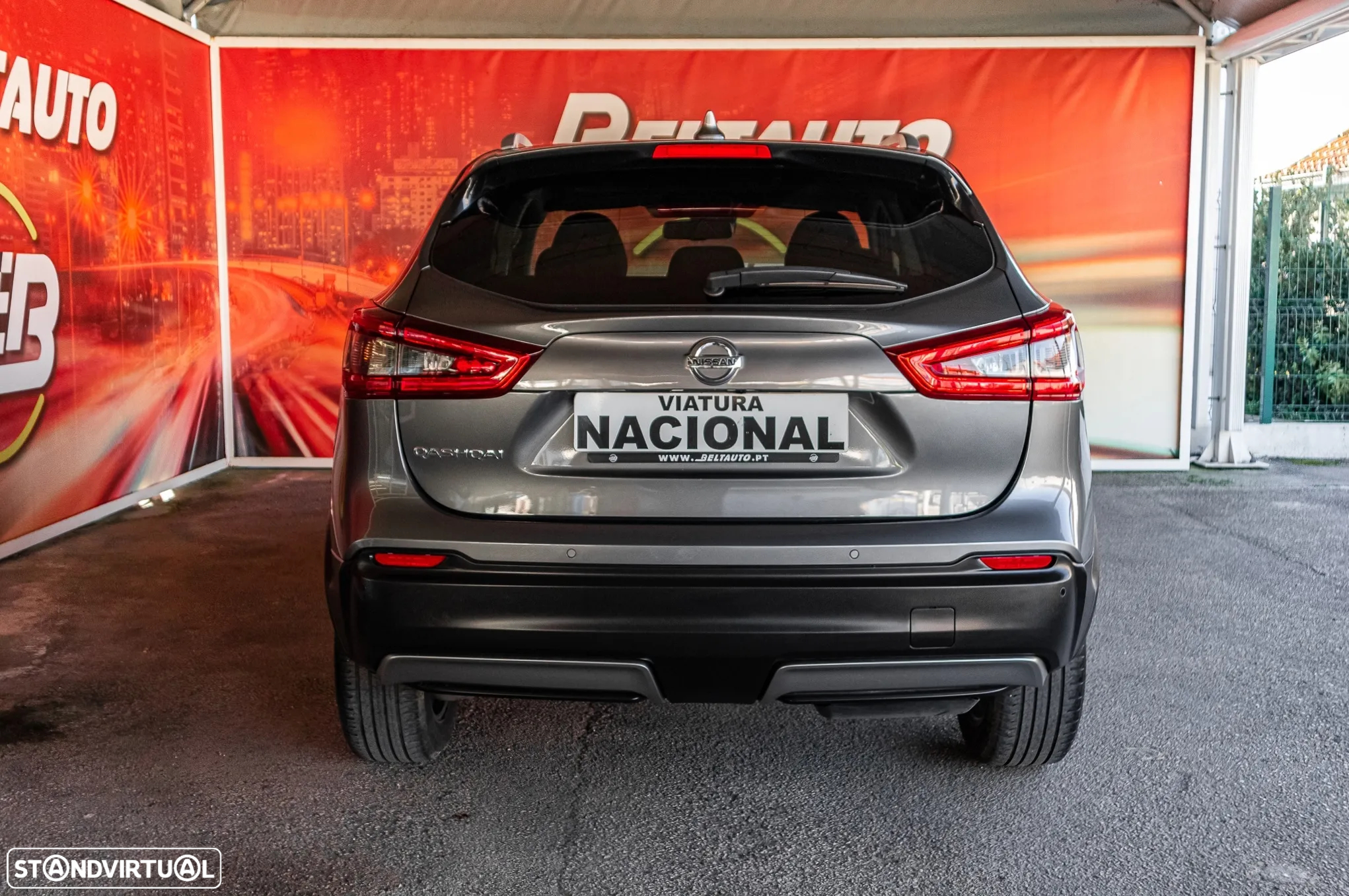 Nissan Qashqai 1.5 dCi N-Connecta J18 - 6