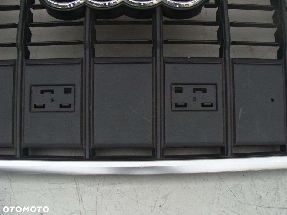 AUDI Q3 II  ATRAPA CHŁODNICY GRILL 83A853651 - 7