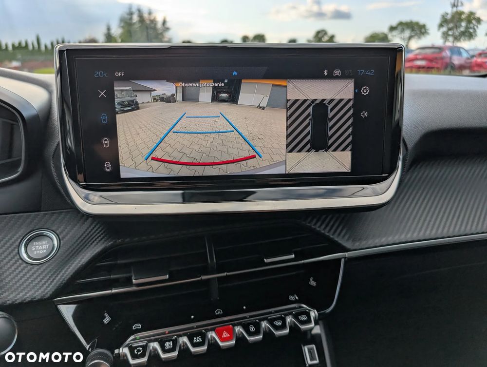 Peugeot 2008 PureTech 130 EAT8 Allure - 31