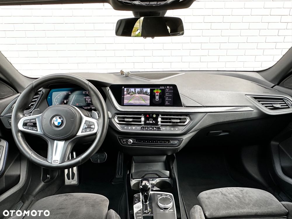 BMW Seria 2 220i GT M Sport sport - 27
