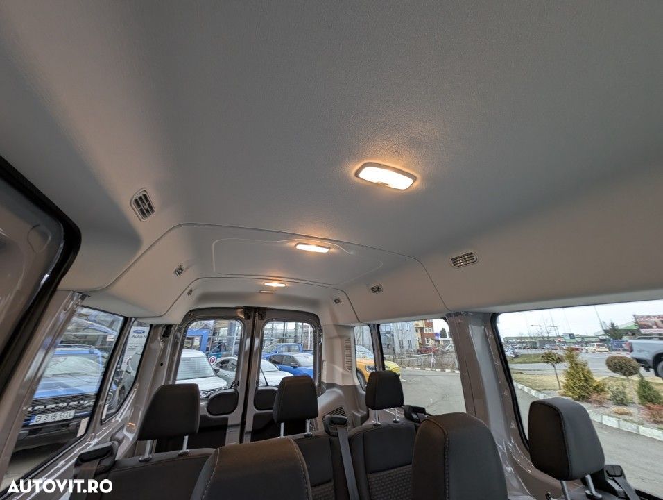 Ford Transit - 28