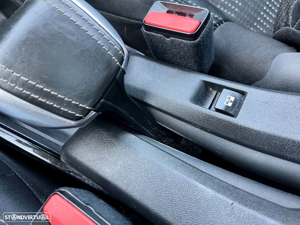 Peugeot 2008 PureTech 110 Stop&Start Business-Line - 40