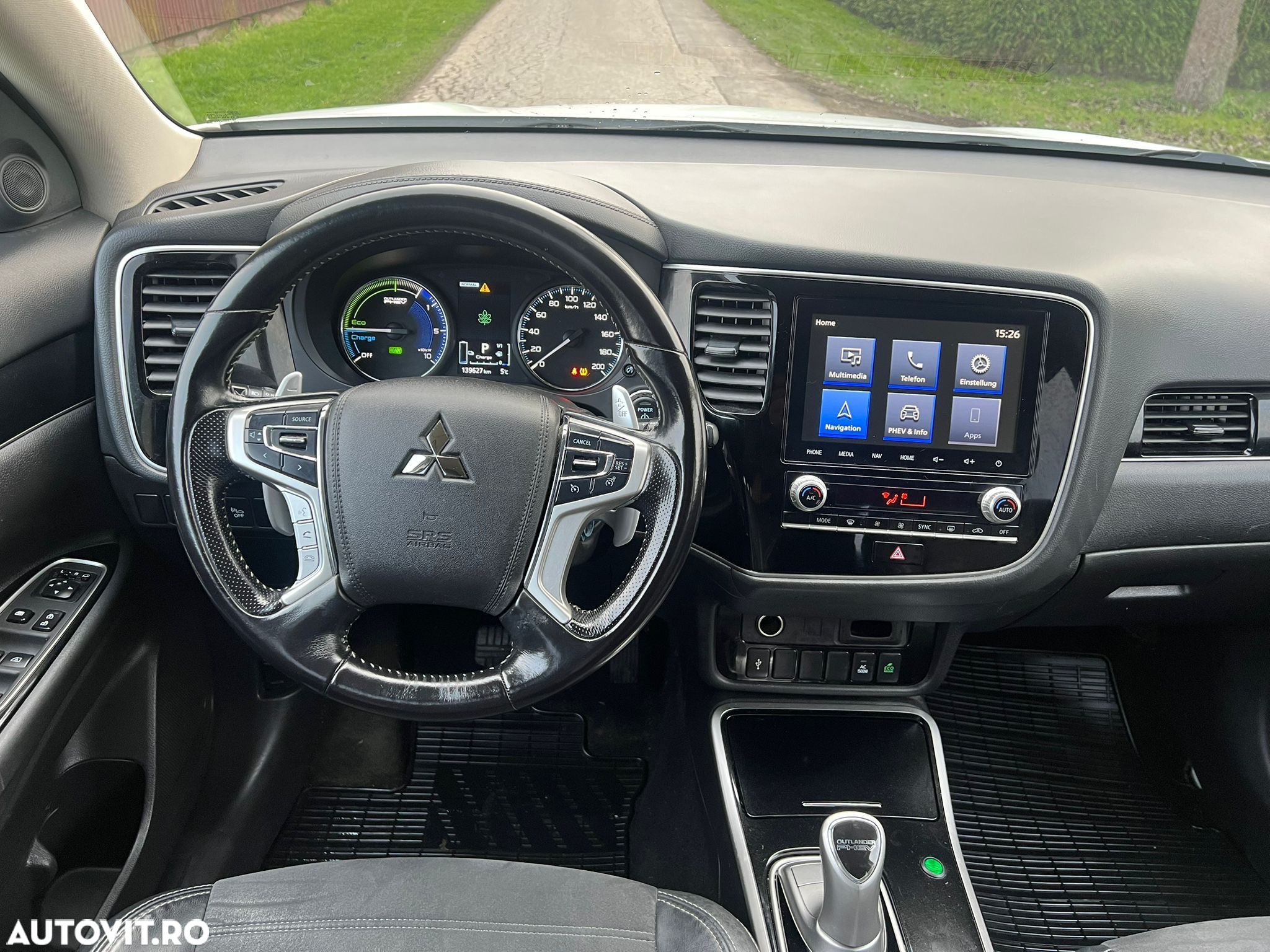 Mitsubishi Outlander 2.4 4WD Plug-In Hybrid Diamant+ - 9