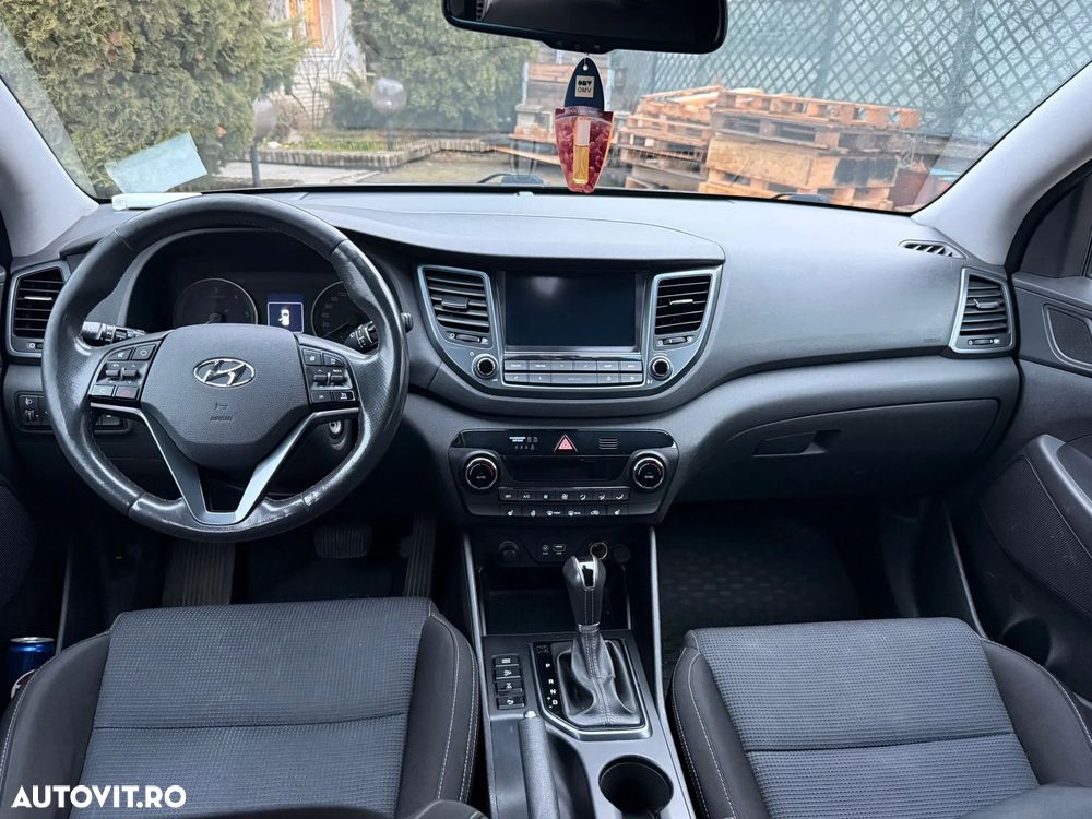 Hyundai Tucson 2.0 CRDI 4WD 6AT Style - 7