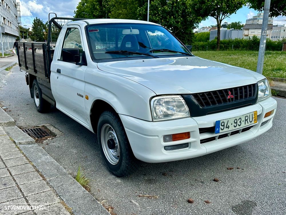 Mitsubishi L200 2.5 TD Club 3L CM - 3