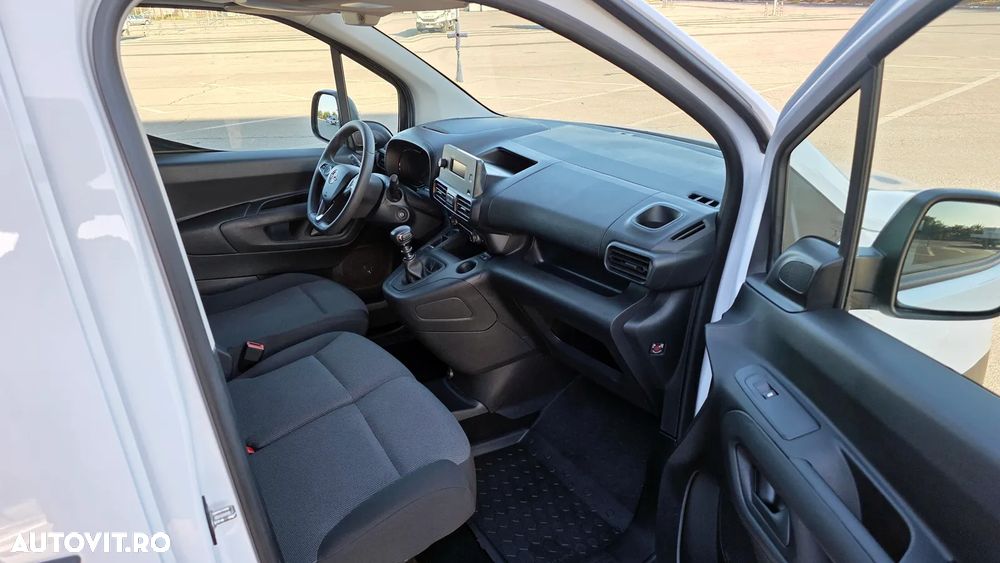 Opel Combo - 9
