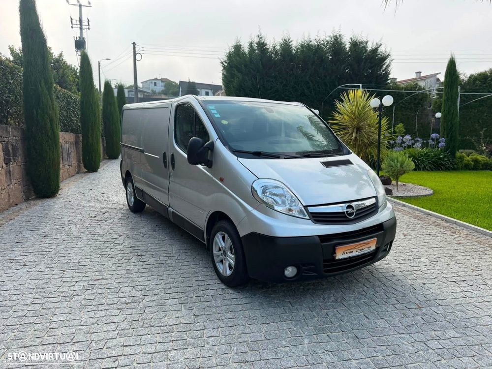 Opel Vivaro LH2 (longa)