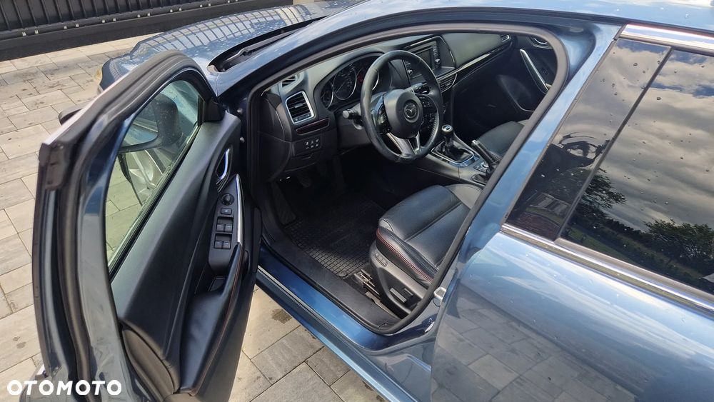 Mazda 6 - 11