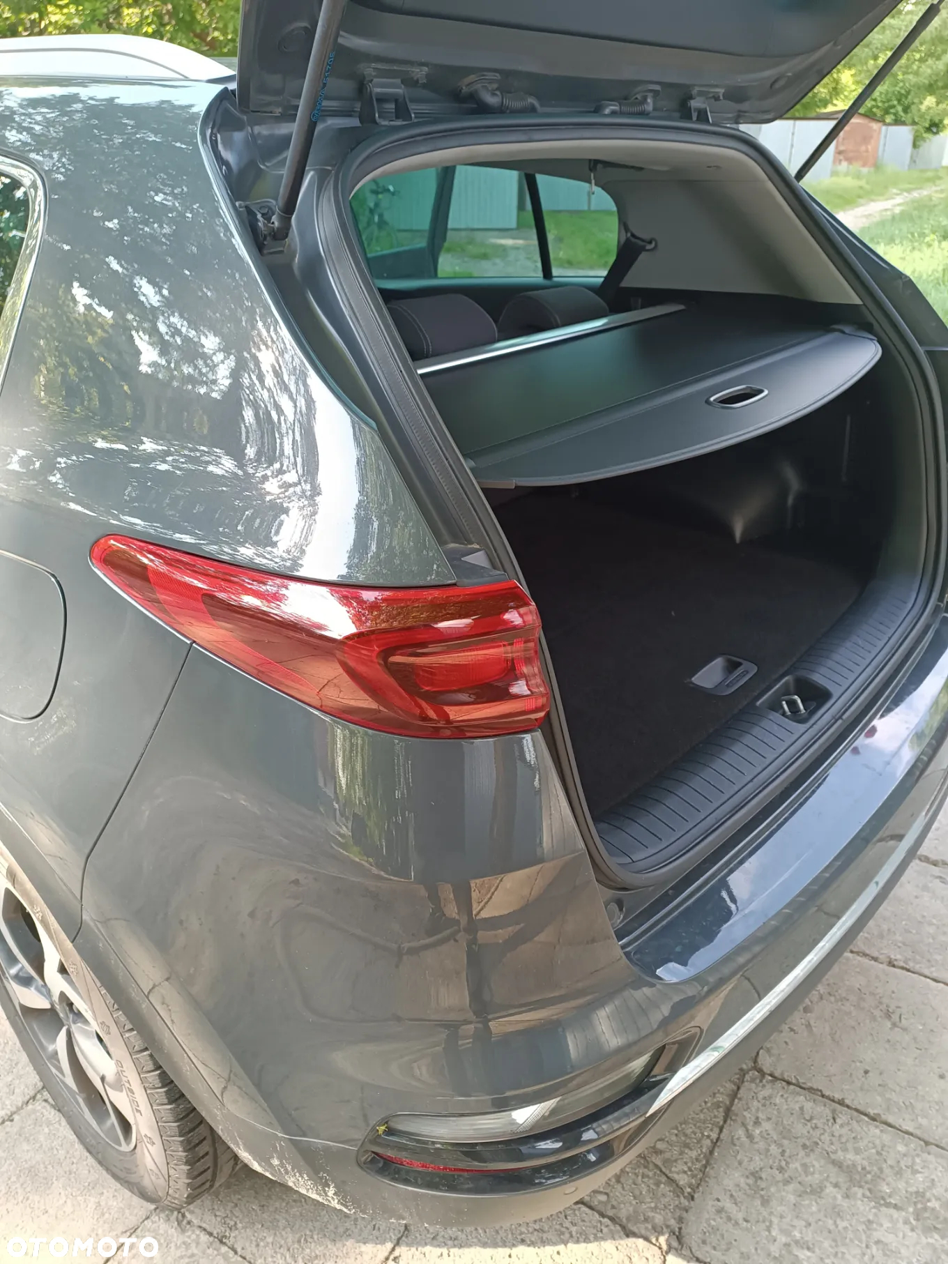 Kia Sportage 1.6 CRDI 2WD Eco-Dynamics+ (48V M-H) Black Edition - 11