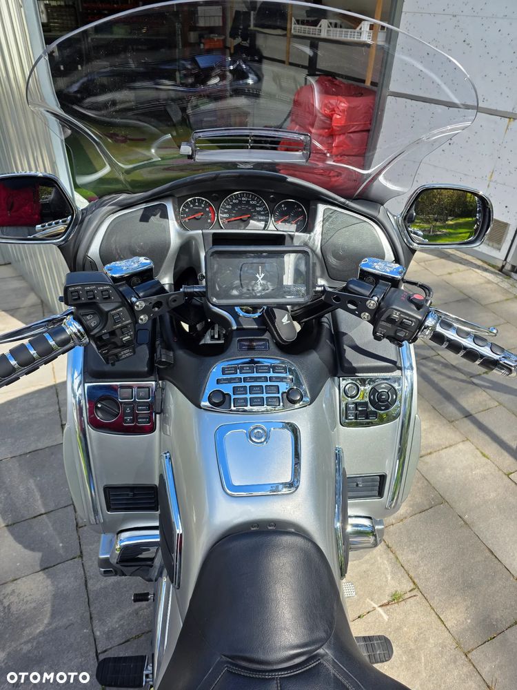 Honda GL - 9