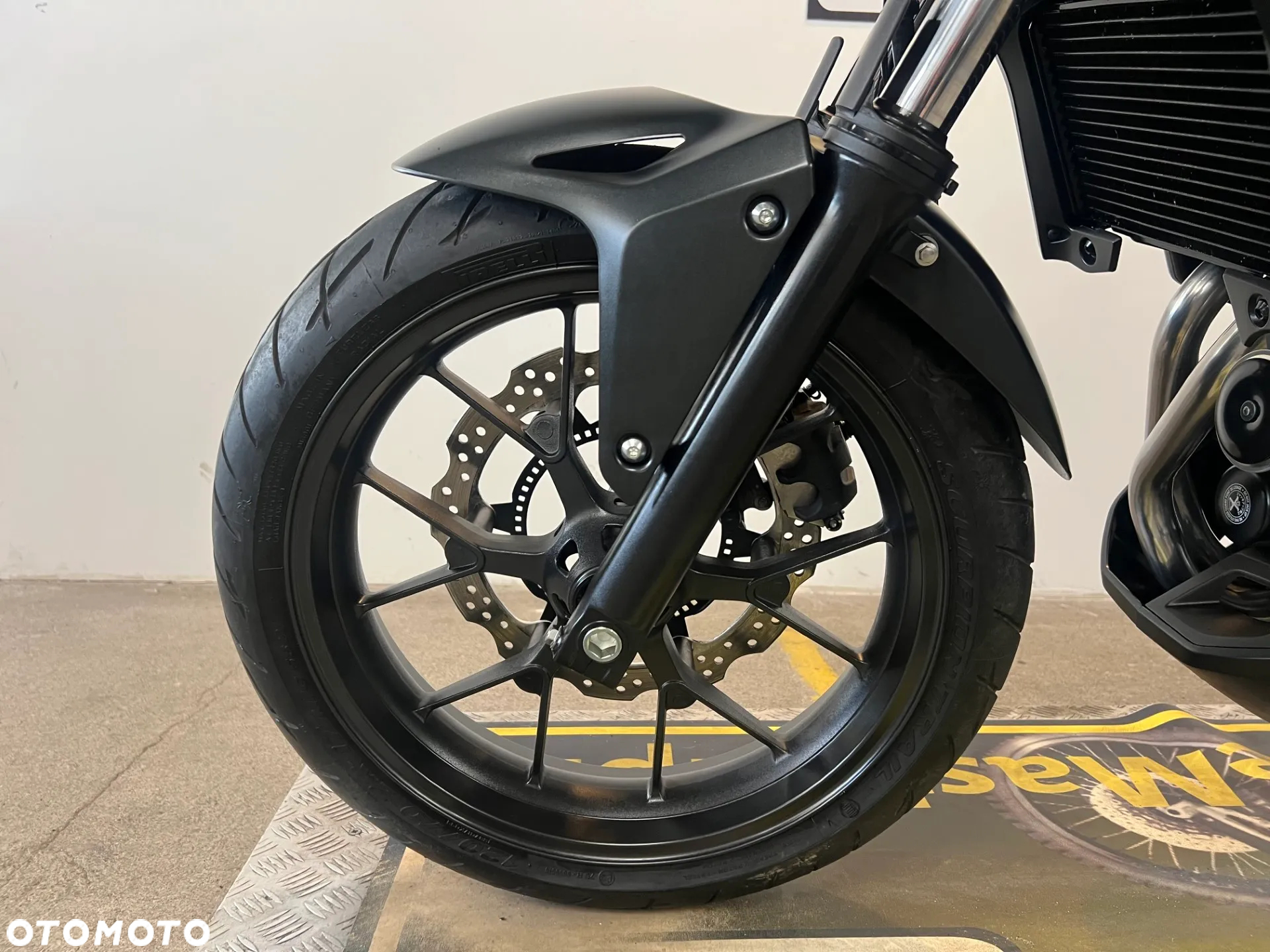 Honda CB - 22