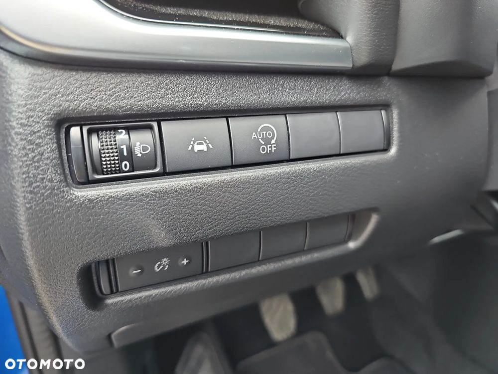 Nissan Qashqai 1.3 DIG-T mHEV N-Connecta - 24