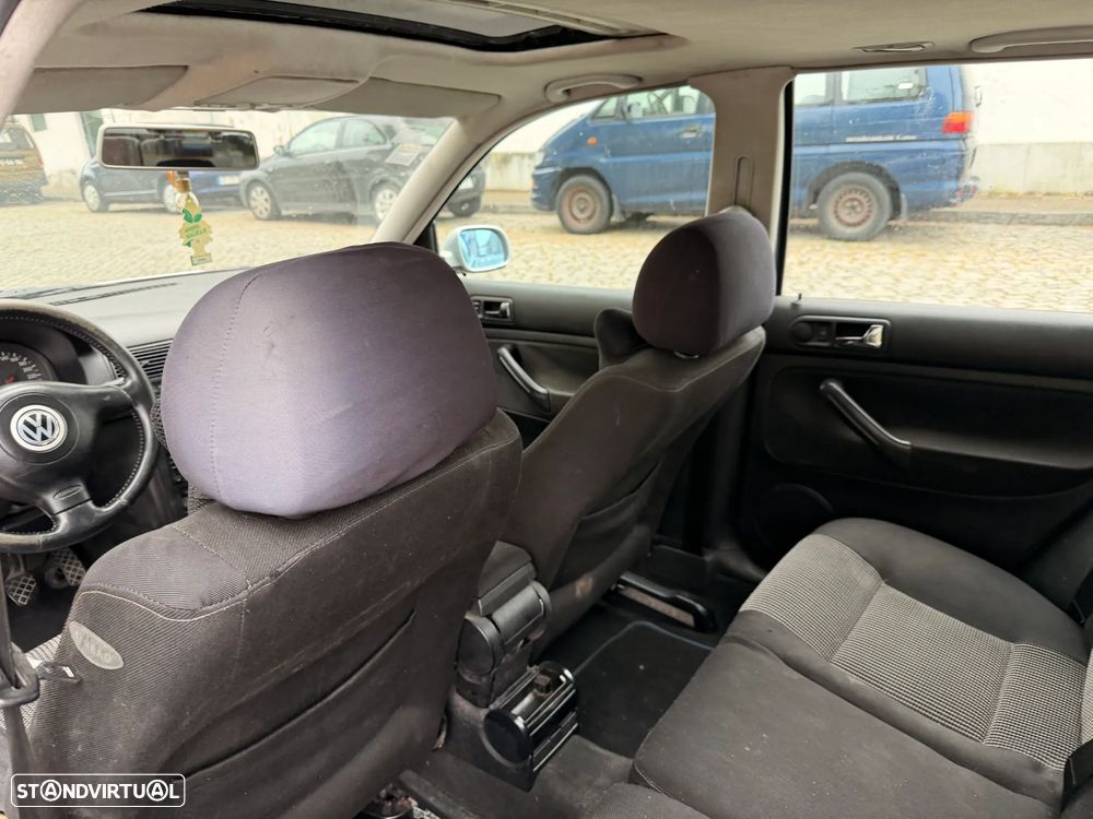 VW Golf 1.9 TDi Highline - 12