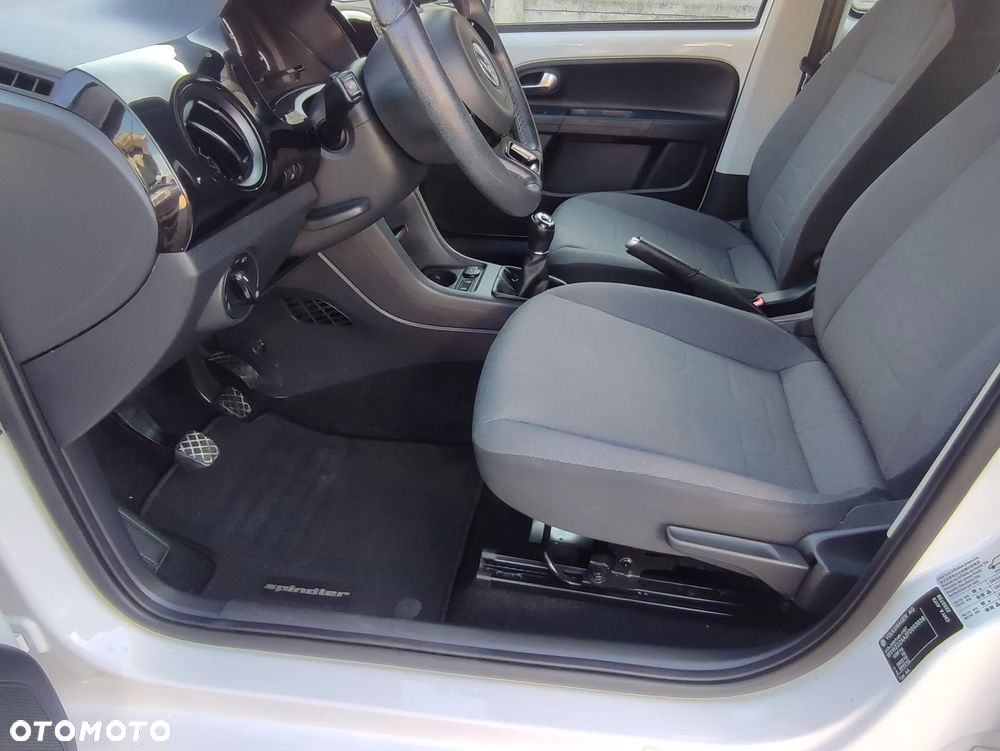 Volkswagen up! (BlueMotion Technology) high - 21