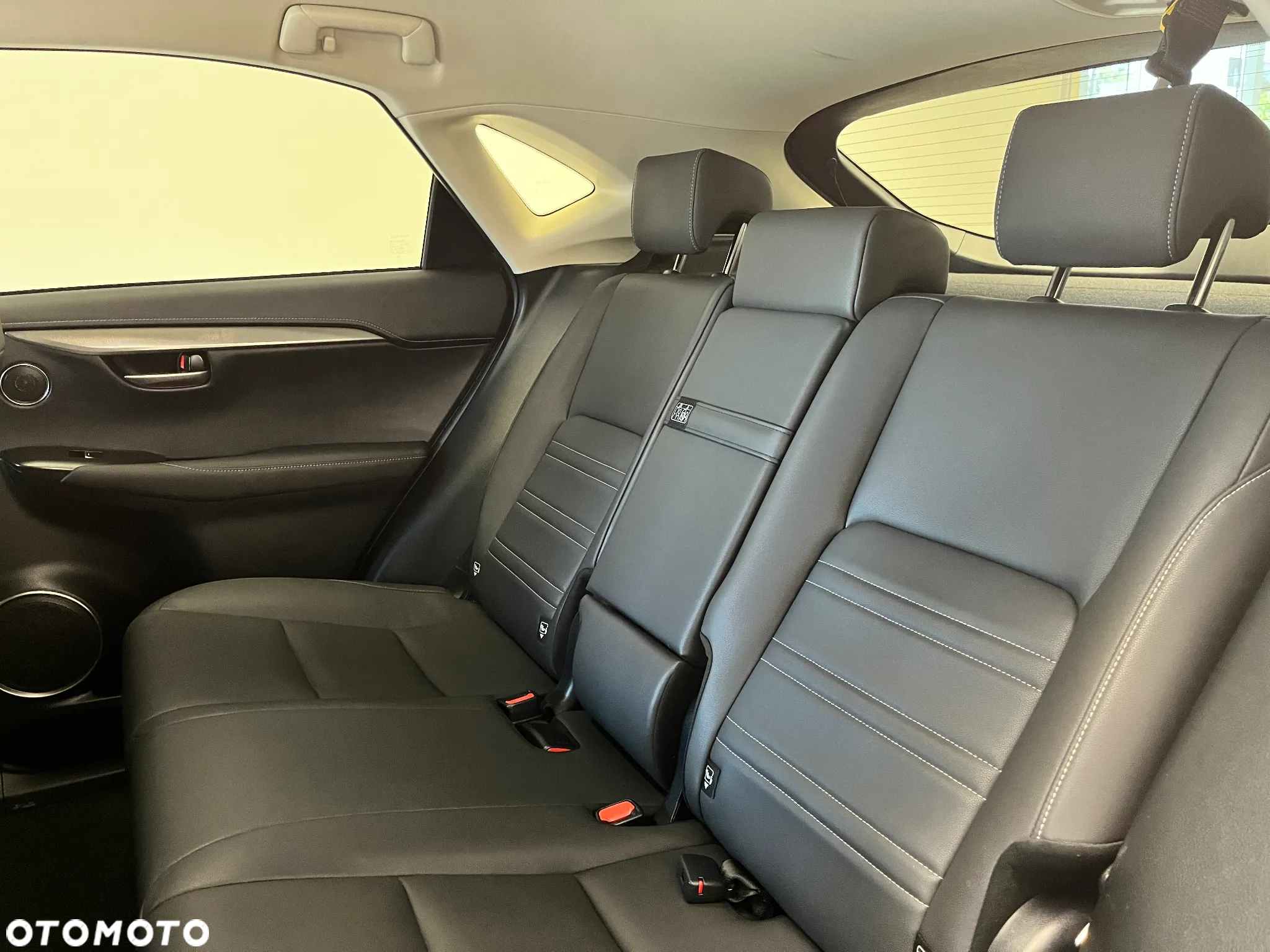 Lexus NX - 7