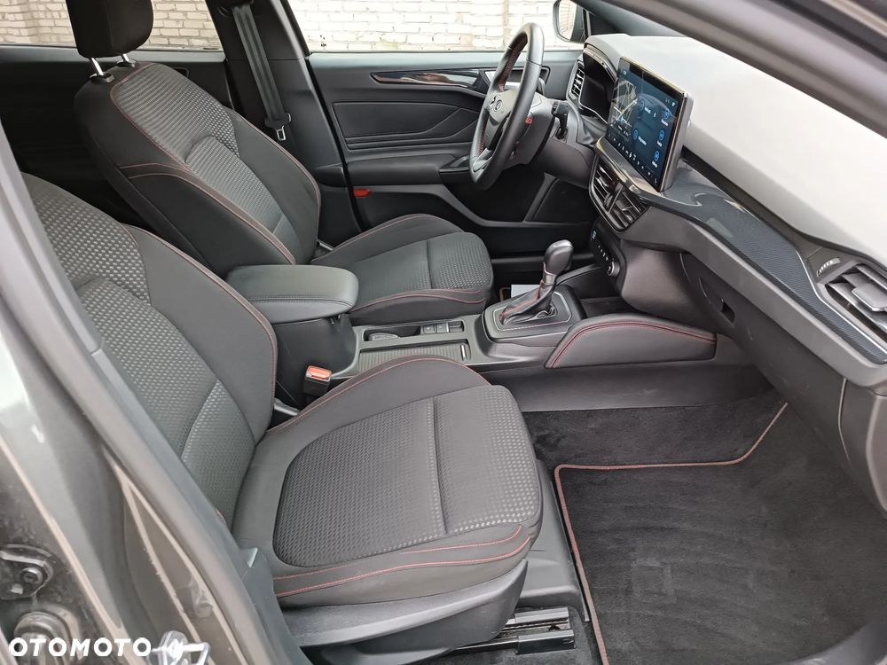 Ford Focus 1.0 EcoBoost mHEV ST-Line Style - 19