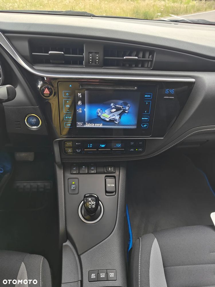 Toyota Auris - 21