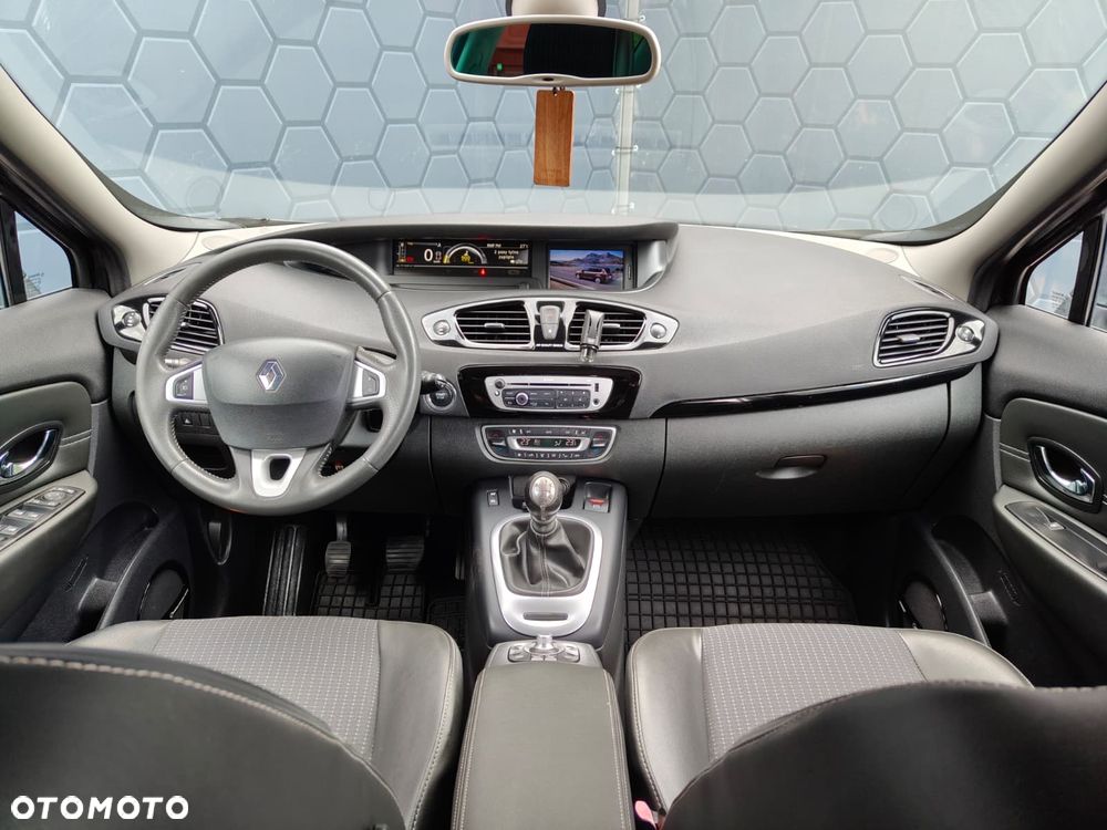 Renault Scenic Energy dCi 110 S&S Bose Edition - 11