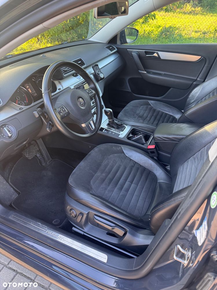 Volkswagen Passat 2.0 TDI Highline DSG - 7