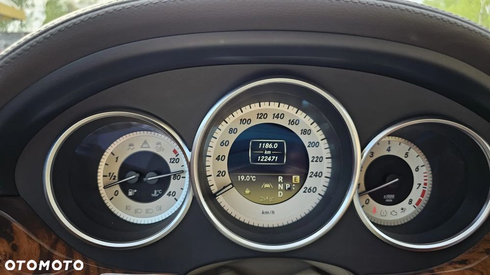 Mercedes-Benz CLS 500 4Matic BlueEFFICIENCY 7G-TRONIC - 14