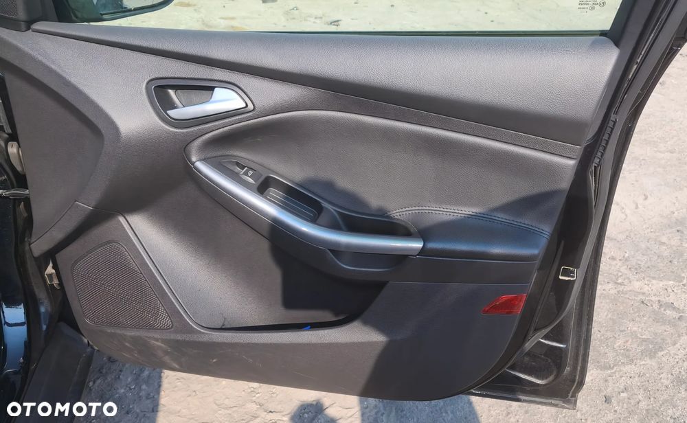 FORD FOCUS MK3 III 13r KOMBI FOTELE KANAPA PÓŁSKÓRA BOCZKI EUROPA - 6