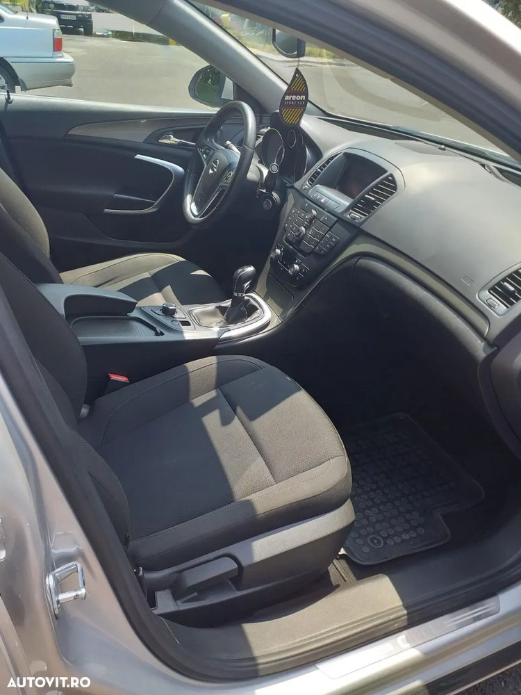 Opel Insignia - 7