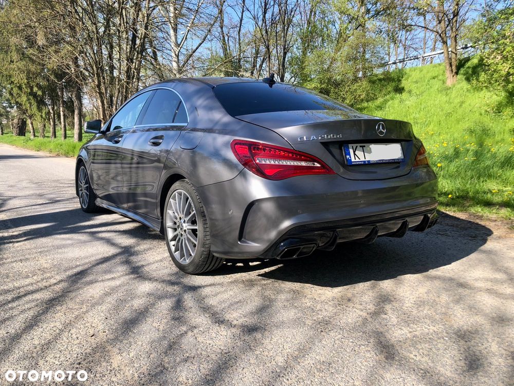 Mercedes-Benz CLA 200 d 7G-DCT UrbanStyle Edition - 6