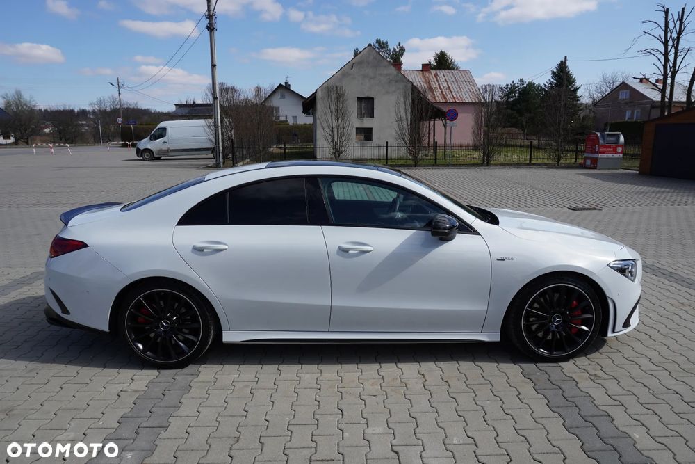 Mercedes-Benz CLA AMG 35 4Matic B AMG Speedshift 7G-DCT - 4