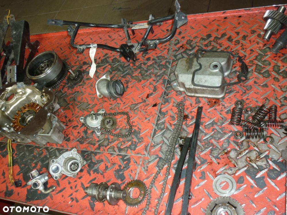 Zbiornik paliwa bak Suzuki Burgman 400 rok 1998-2002 - 13