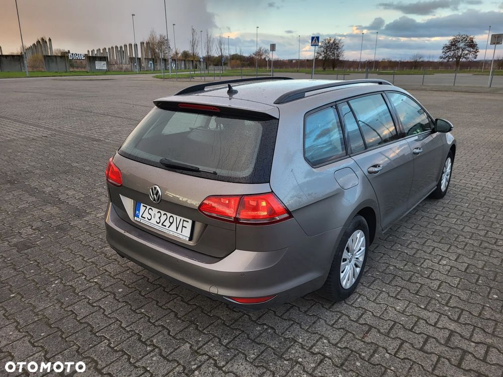 Volkswagen Golf 1.6 TDI BlueMotion Technology DSG Trendline - 3
