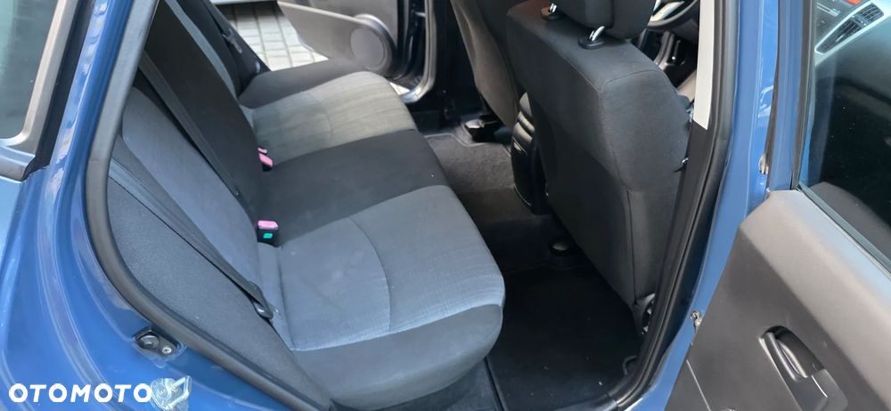 Kia Ceed 1.4 M - 12