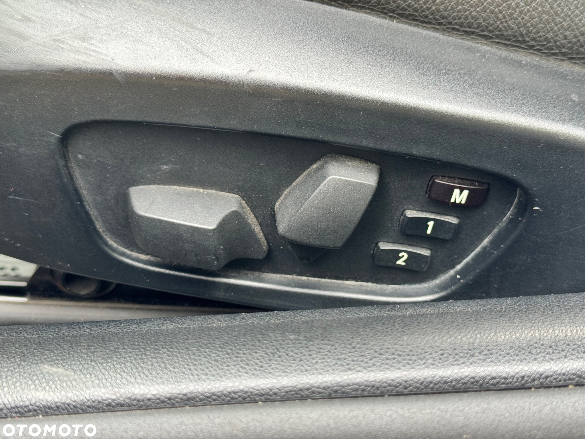BMW Seria 3 320i - 21