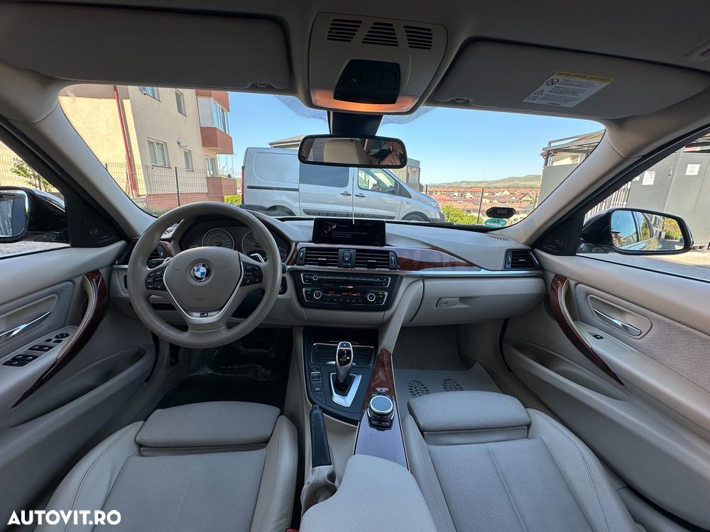BMW Seria 3 320d Aut. Modern Line - 13