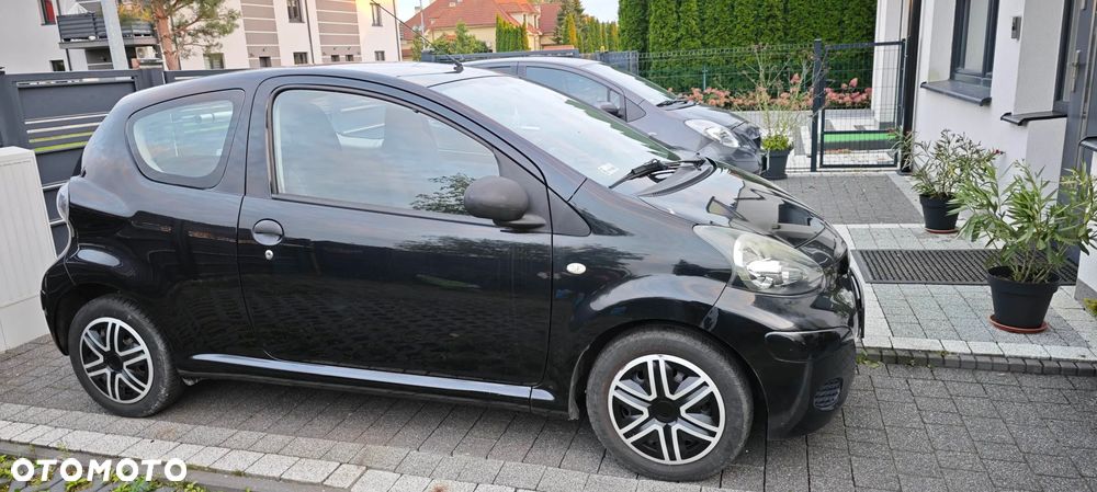 Toyota Aygo - 2