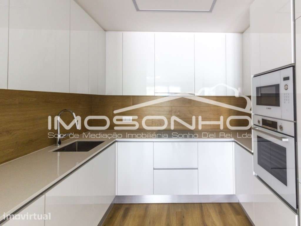 Apartamento T2, na linda praia da Nazaré - Grande imagem: 4/16