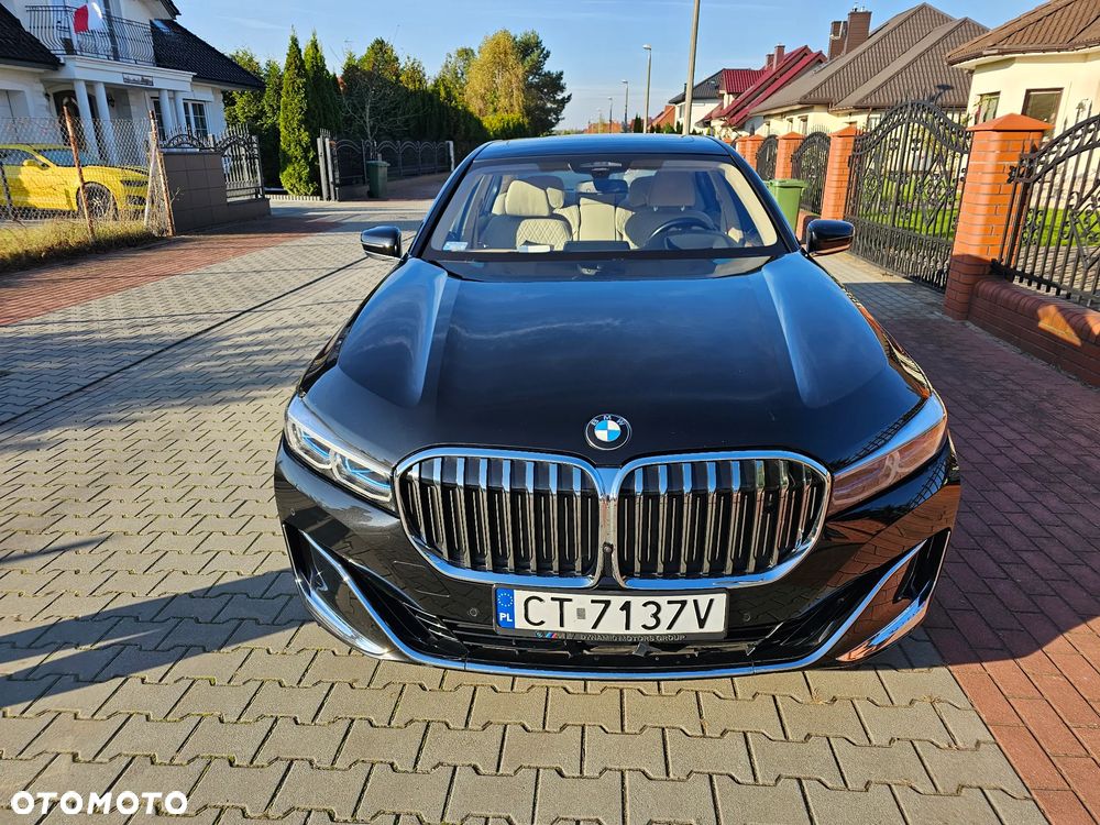 BMW Seria 7 730d mHEV - 3