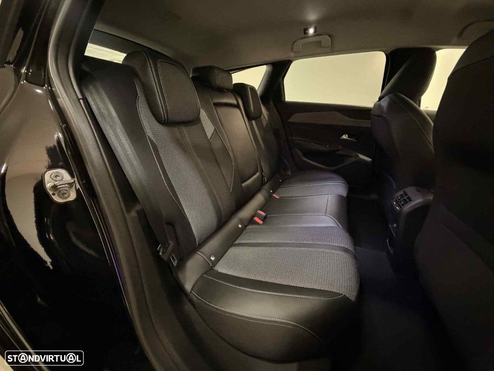 Peugeot 308 SW 1.2 PureTech Allure EAT8 - 14