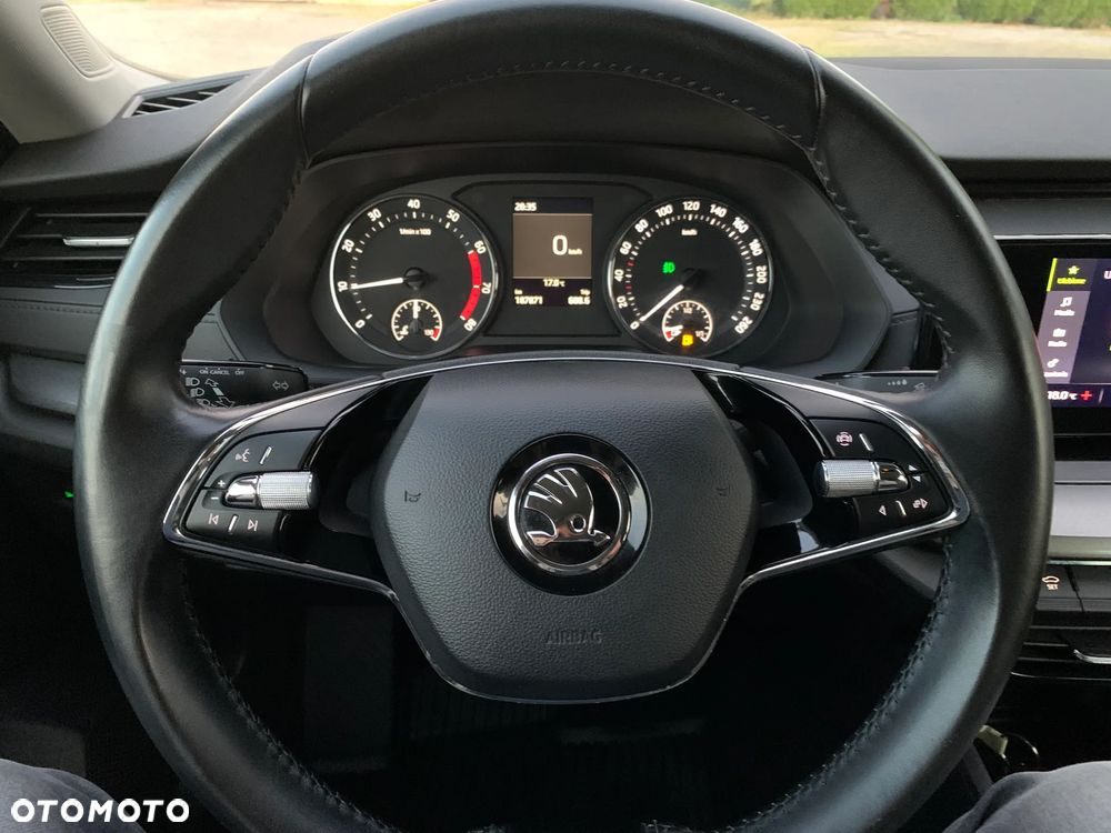 Skoda Octavia 1.5 TSI ACT Ambition - 28