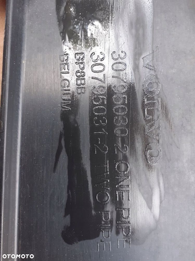 VOLVO V70 Spoiler zderzaka tył 09-16r. 30795031-2 - 7