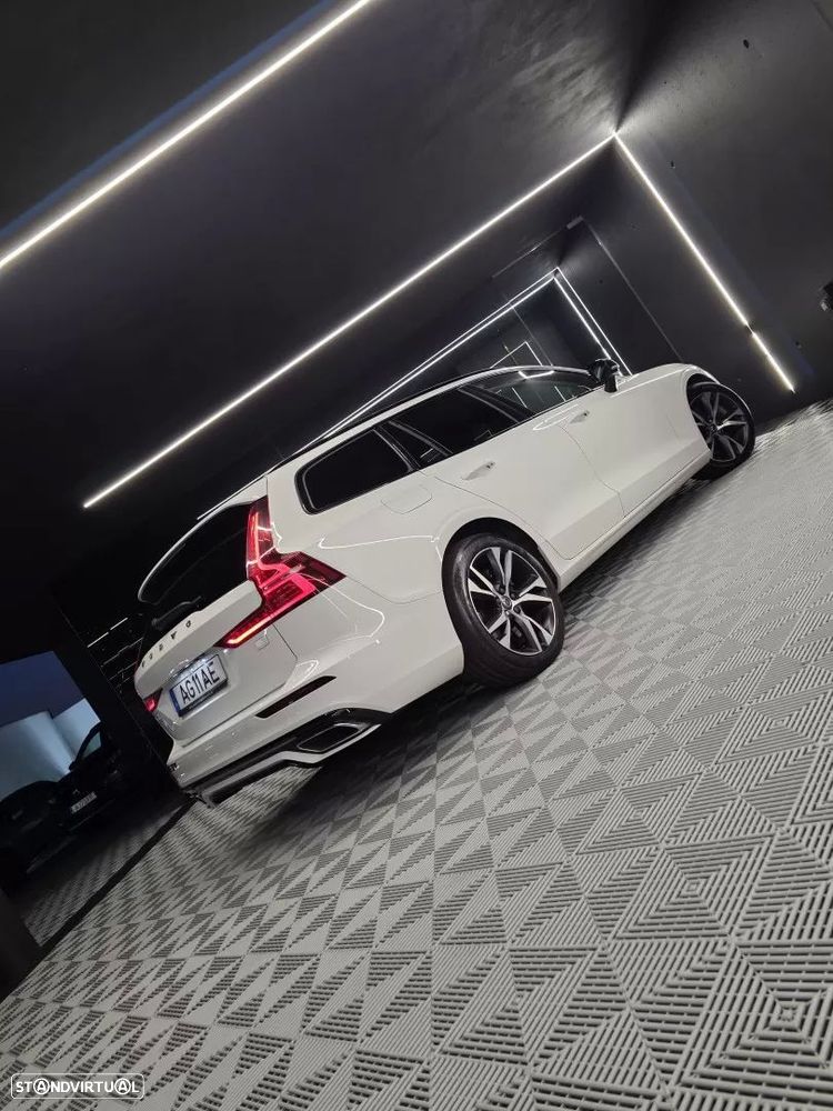 Volvo V60 2.0 T6 AWD TE R-Design Expression - 9