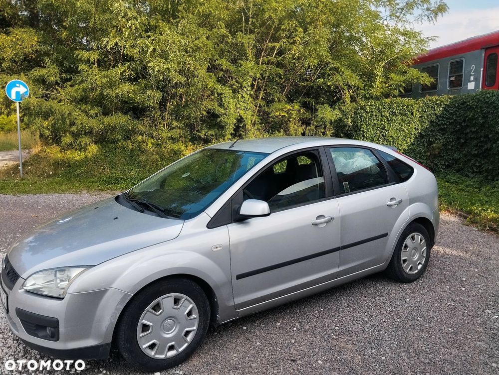 Ford Focus - 1