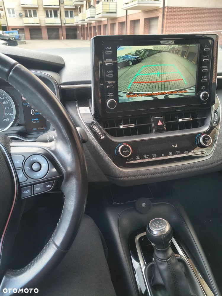 Toyota Corolla 1.5 Comfort - 3