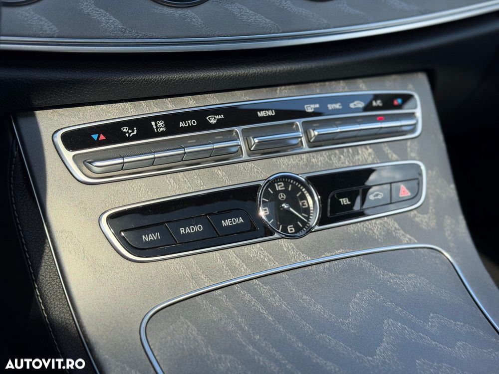 Mercedes-Benz CLS 400 d 4MATIC 9G-TRONIC AMG Line - 19