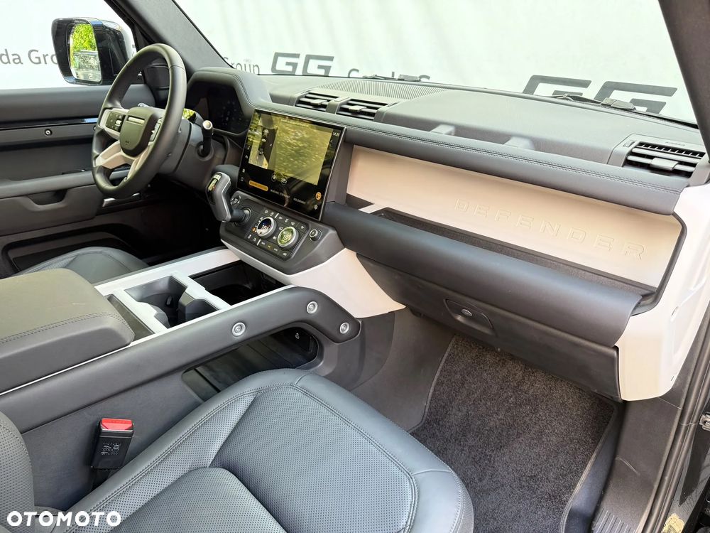 Land Rover Defender 3.0 D250 mHEV S - 10