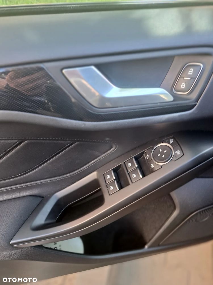 Ford Focus 1.0 EcoBoost ST-Line ASS - 15
