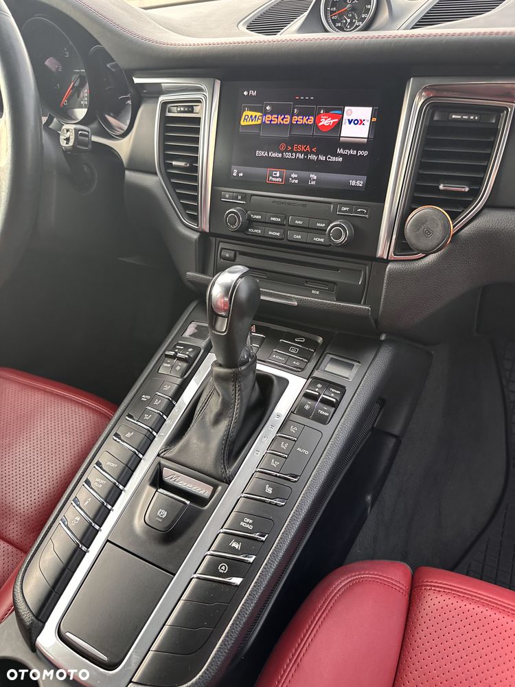 Porsche Macan - 34